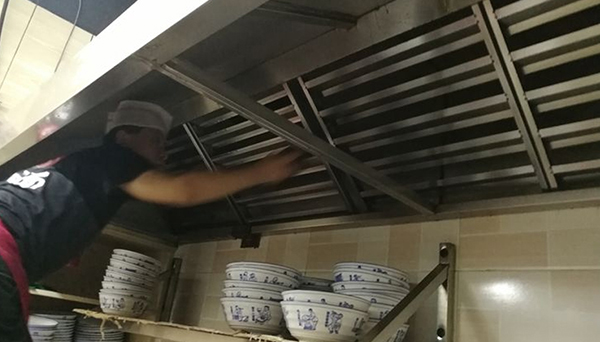 油煙凈化器電場種類圖
